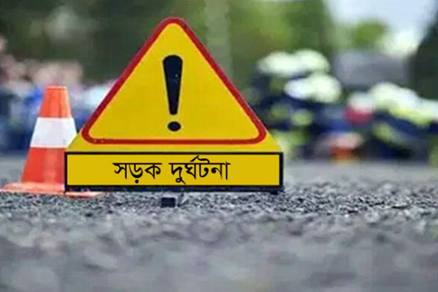 বাগেরহাটে সড়ক দুর্ঘটনায় নিহত ৩
