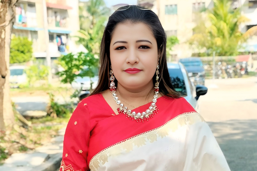 প্রোগ্রাম চাইলে পুরুষ বাউলরা বিছানায় ডাকে : হাসিনা সরকার