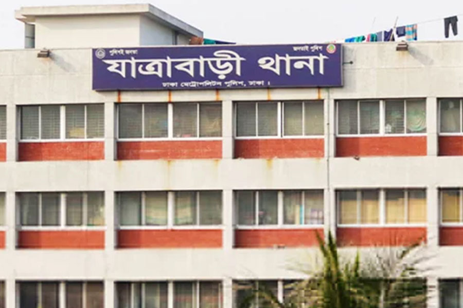 যাত্রাবাড়ীতে পুলিশের বিশেষ অভিযানে গ্রেপ্তার ১৩