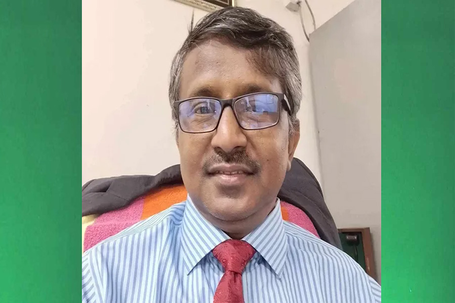 সুপ্রিম কোর্ট কল্যাণ ট্রাস্টের সেক্রেটারি বরখাস্ত