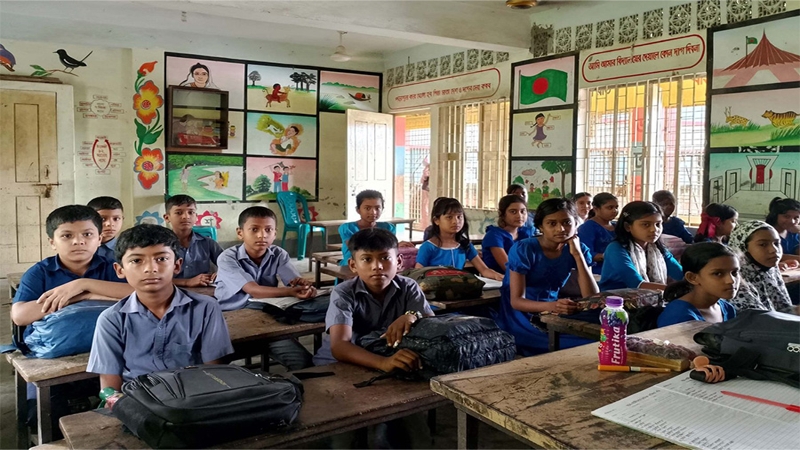 রাজশাহী চারঘাটে ৪০ প্রাথমিক বিদ্যালয়ে নেই প্রধান শিক্ষক