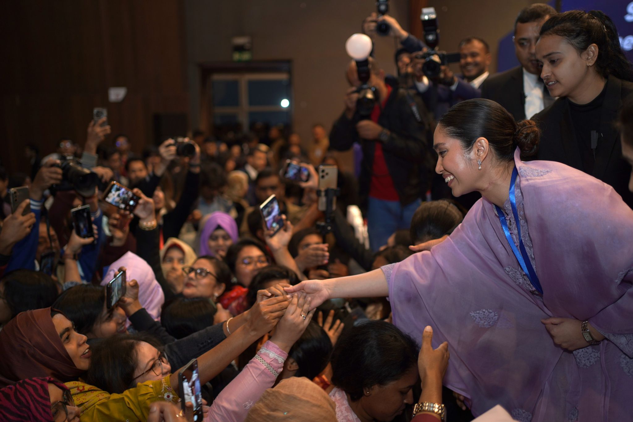 জনসম্মুখে প্রথম বক্তব্য দেওয়ার অনুভূতি জানালেন জাইমা রহমান