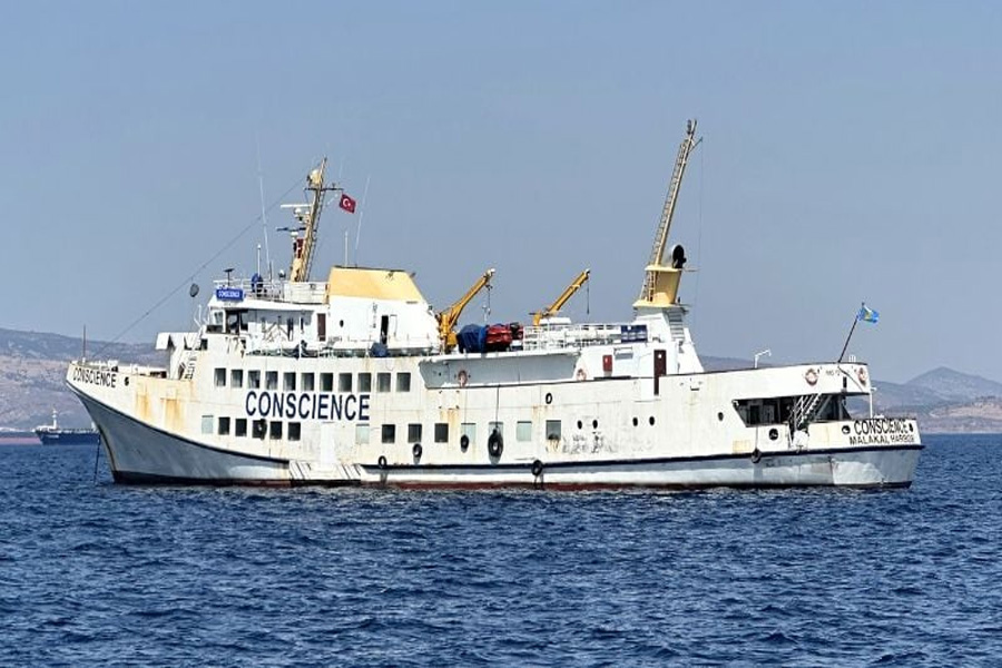 শহিদুল আলমদের কোথায় নেওয়া হচ্ছে, এরপর কী