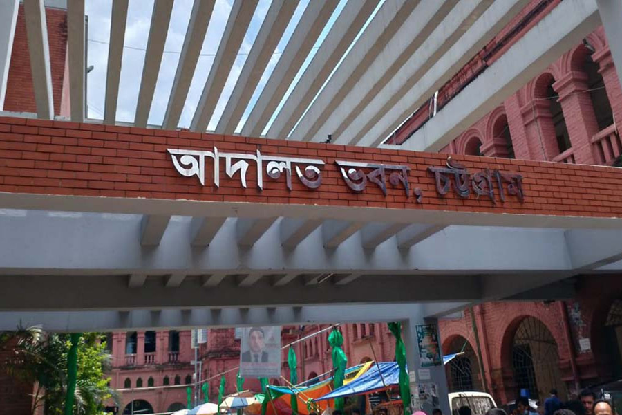 সম্পদ বিবরণীতে তথ্য গোপনের দায়ে ৭ বছর কারাদণ্ড