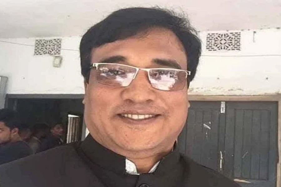 জুলাই সহিংসতা মামলায় নিষিদ্ধ আ’লীগ নেতা কারাগারে