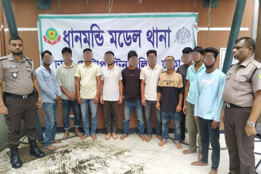 ঝটিকা মিছিলের প্রস্তুতিকালে ধানমন্ডিতে আটক ১০