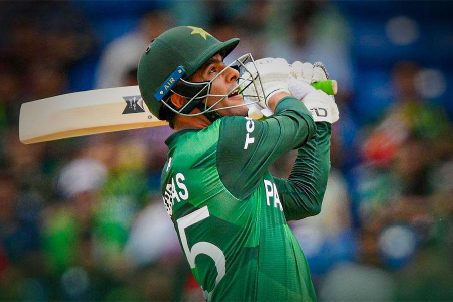 টানা ৬ ছক্কায় পাকিস্তানকে জিতালেন আব্বাস আফ্রিদি