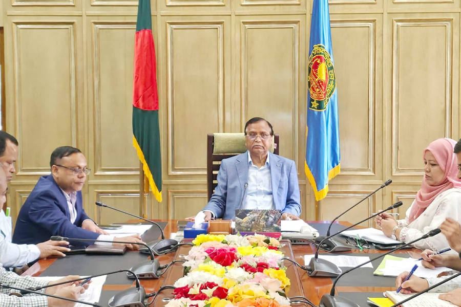 নিরাপদ খাদ্য নিশ্চিতে ভেজালবিরোধী অভিযান জোরদারের নির্দেশ প্রশাসকের