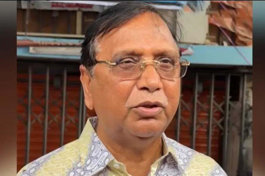 নগর ভবনের কেউ অবৈধ কাজে জড়িত থাকলে ব্যবস্থা নেওয়া হবে