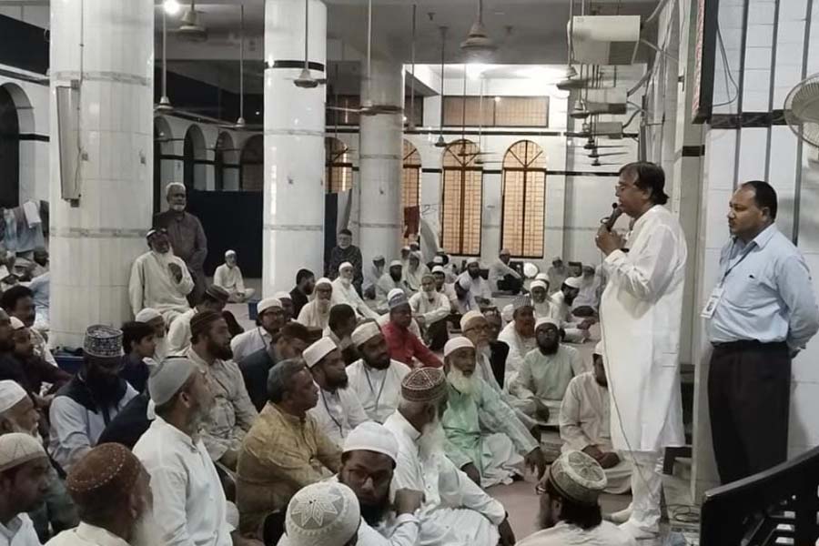 নাগরিকদের সচেতনতা ছাড়া ঢাকার সমস্যা সমাধান সম্ভব নয়