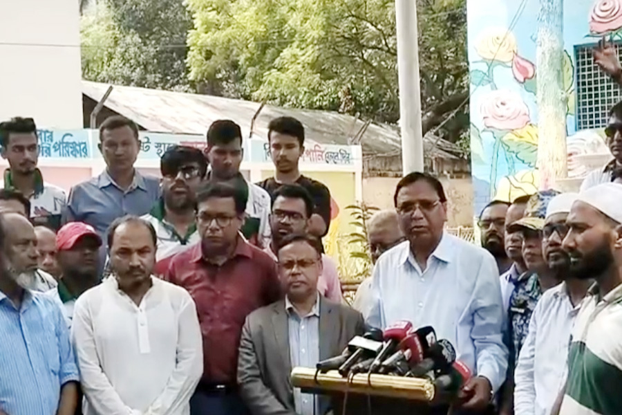 ঢাকা শহরকে ফুল ও গাছ দিয়ে সাজাতে চাই: আবদুস সালাম