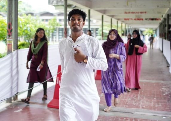 ‘আবিদ আপনাদের কখনো ছেড়ে যাবে না’