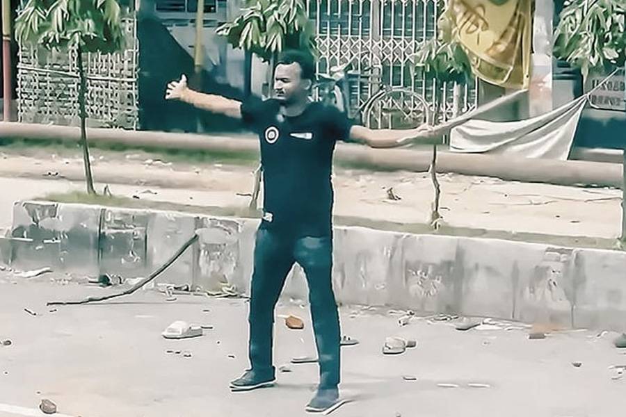 আবু সাঈদ হত্যা: ট্রাইব্যুনালে পুলিশ সদস্যের সাক্ষ্যগ্রহণ শুরু