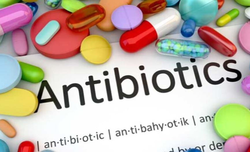 প্রেসক্রিপশন ছাড়াই মিলছে অ্যান্টিবায়োটিক