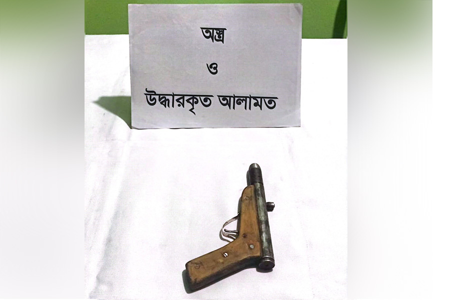 যাত্রাবাড়ীতে পরিত্যক্ত অবস্থায় ওয়ান শ্যুটারগান উদ্ধার