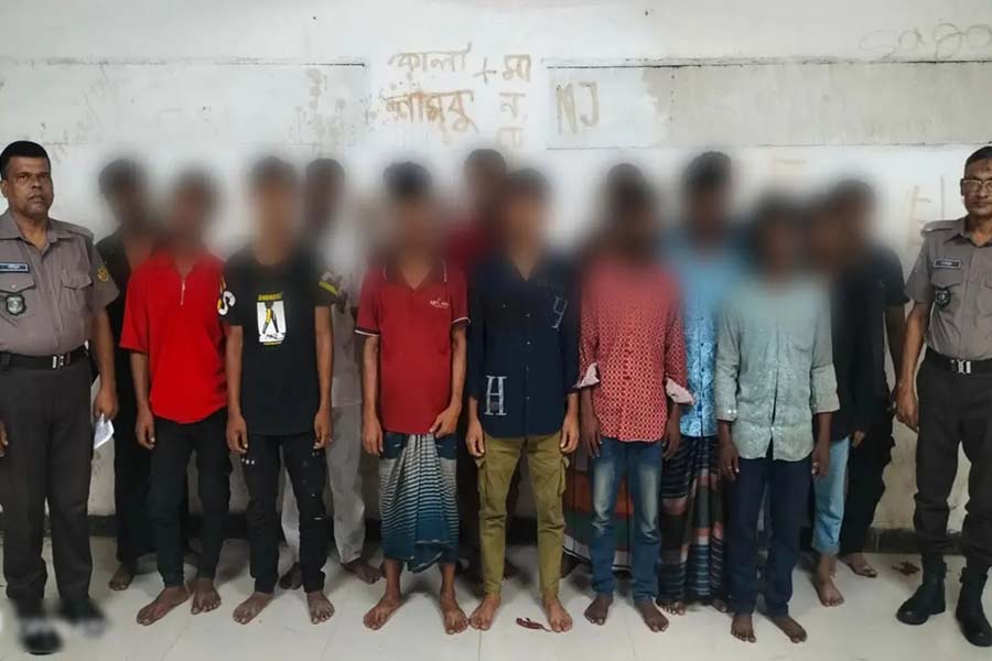 রাজধানীতে ডিএমপির অভিযানে ৬৩ জন গ্রেপ্তার