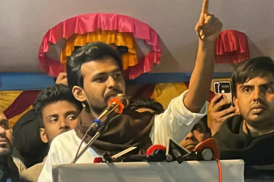 নেতা হ্যাঁ বললেও কর্মীরা না চাইছে: আসিফ মাহমুদ