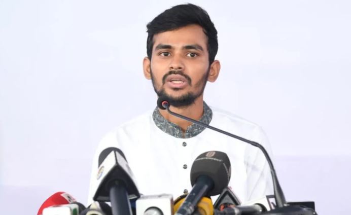 নির্বাচন ইস্যুতে চিন্তিত উপদেষ্টা আসিফ মাহমুদ