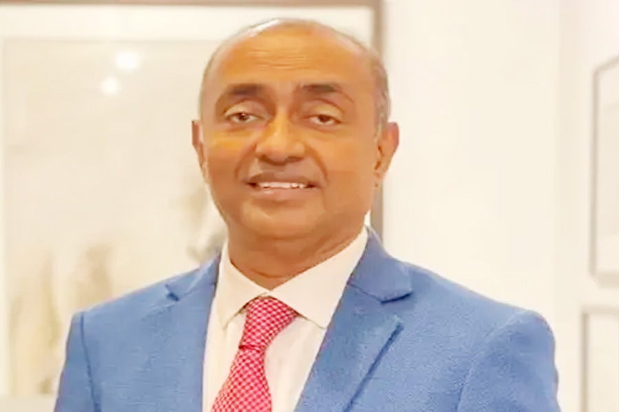 পদত্যাগ করছেন অ্যাটর্নি জেনারেল আসাদুজ্জামান