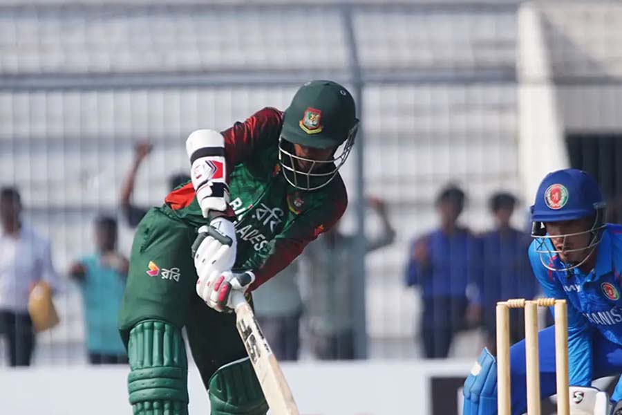বগুড়ায় ফিরল ক্রিকেট, জিতল বাংলাদেশ