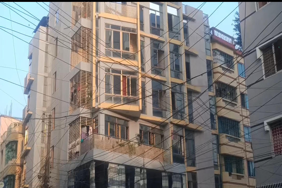 ব্রাহ্মণবাড়িয়ায় বহুতল ভবনের ফ্ল্যাটে  অগ্নিকাণ্ডে বৃদ্ধ নিহত