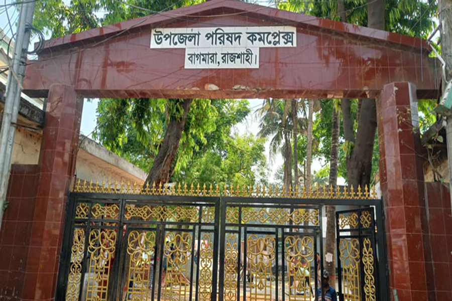 বাগমারায় আদম ব্যবসায়ীর খপ্পরে সর্বশান্ত ৩ পরিবার