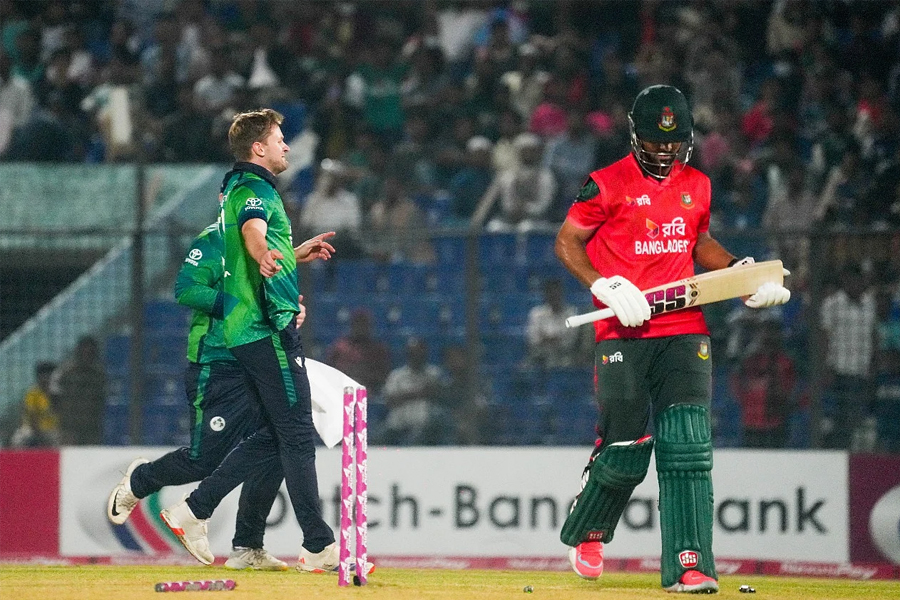 ব্যাটিং ব্যর্থতায় ৩৯ রানে হার বাংলাদেশের