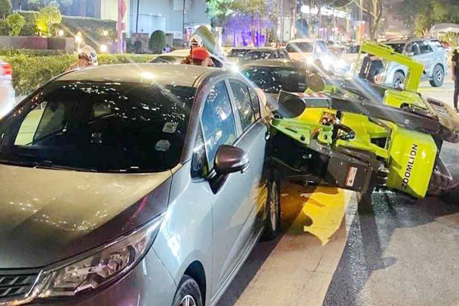 মালয়েশিয়ায় ক্রেন উল্টে বাংলাদেশি শ্রমিকের মৃত্যু