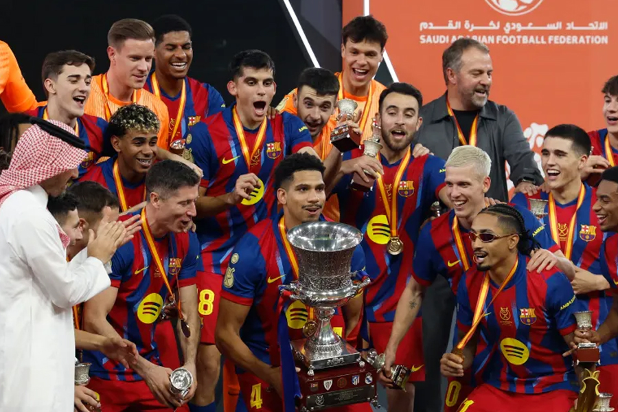 রিয়ালকে হারিয়ে সুপার কাপ জিতল বার্সেলোনা