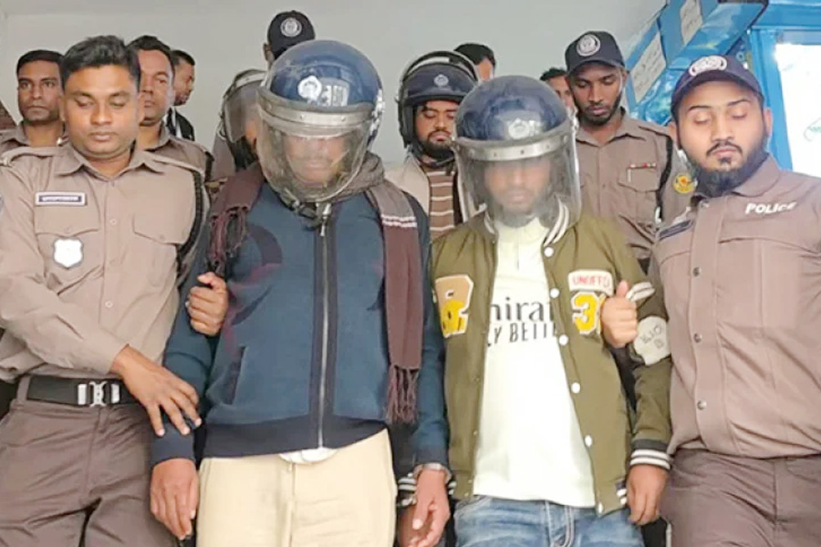 ৫ জনকে মৃত্যুদণ্ড, ১৫ জনের কারাদণ্ড