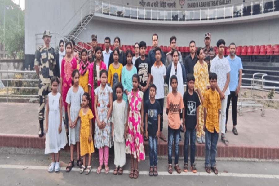ভারতে কারাভোগ শেষে দেশে ফিরলে ২০ শিশু