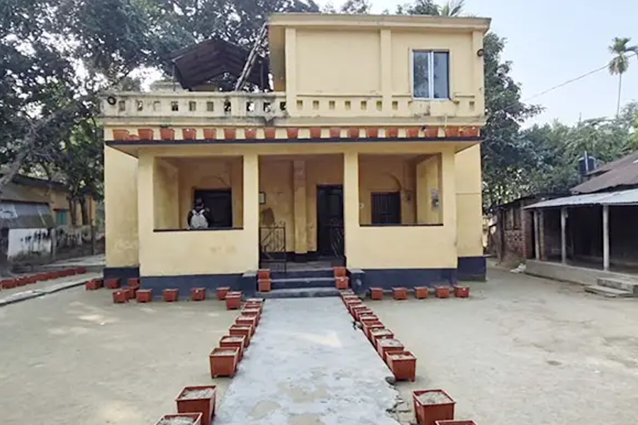 ১৯ বছর পর পৈতৃক ভিটায় তারেক রহমান