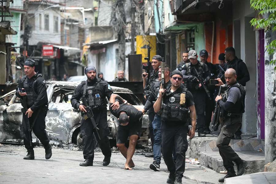 সবচেয়ে রক্তাক্ত অভিযানে নিহত অন্তত ৬৪