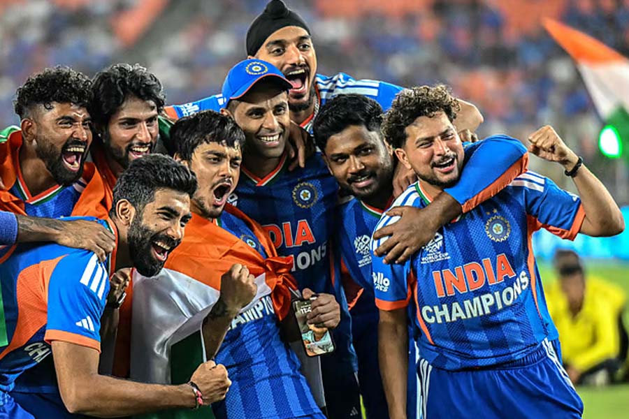 রেকর্ড বই ওলট-পালট করে দিল বিশ্বচ্যাম্পিয়ন ভারত