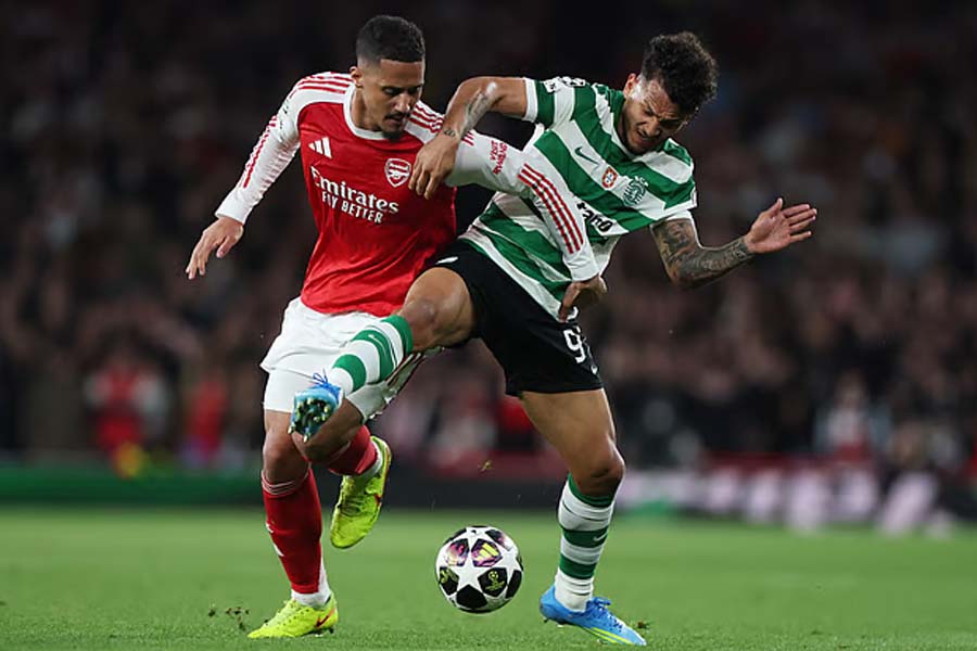 কষ্টার্জিত ড্রয়ে সেমিফাইনালে আর্সেনাল