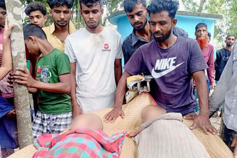 নড়াইলে পানিতে ডুবে আপন দুই ভাইসহ ৩ শিশুর মৃত্যু