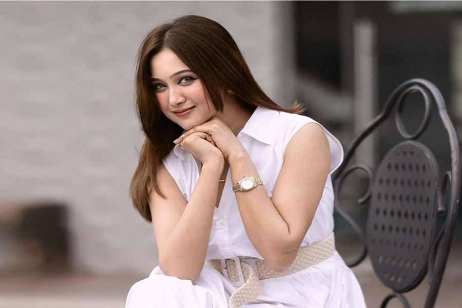 ‘সব অবস্থায় চুপ থাকাই নাকি বুদ্ধিমানের কাজ’: চমক