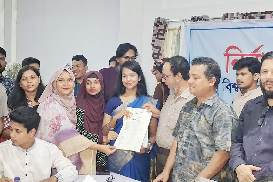 ২৭ হাজার ভোটারের বিপরীতে প্রার্থী ১০৮৮