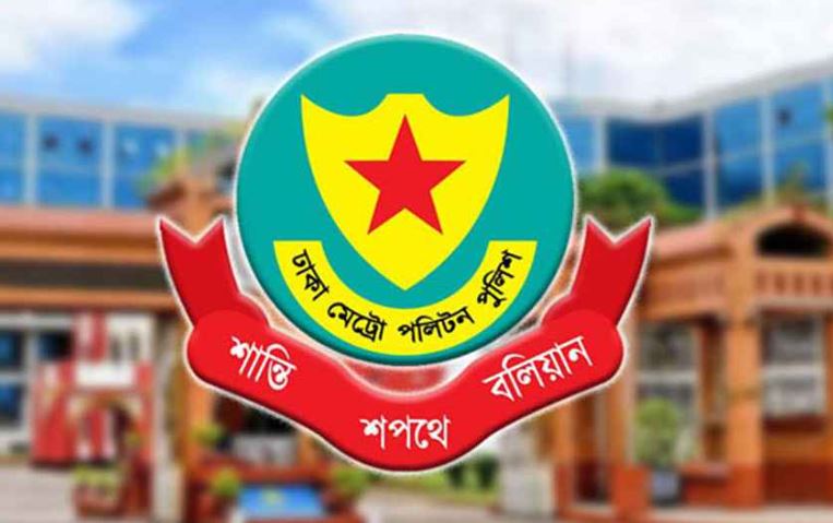 মোবাইল ব্যবহার নিয়ে পুলিশ সদস্যদেরকে কড়া সতর্কবার্তা