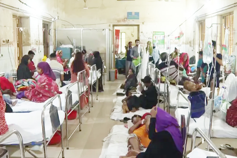 ডেঙ্গুতে ২৪ ঘণ্টায় মৃত্যু নেই, হাসপাতালে ভর্তি ২শ’