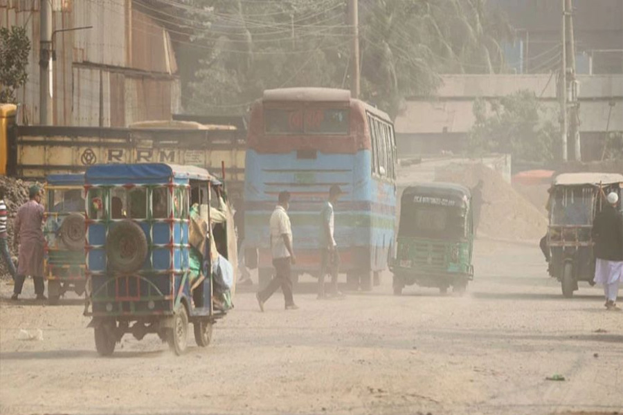 দূষণে শীর্ষে দিল্লি, ঢাকার বায়ু আজ ‘অস্বাস্থ্যকর’