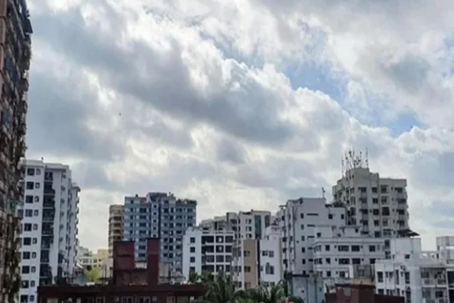 সকালে ঢাকায় হালকা শীতের অনুভূতি