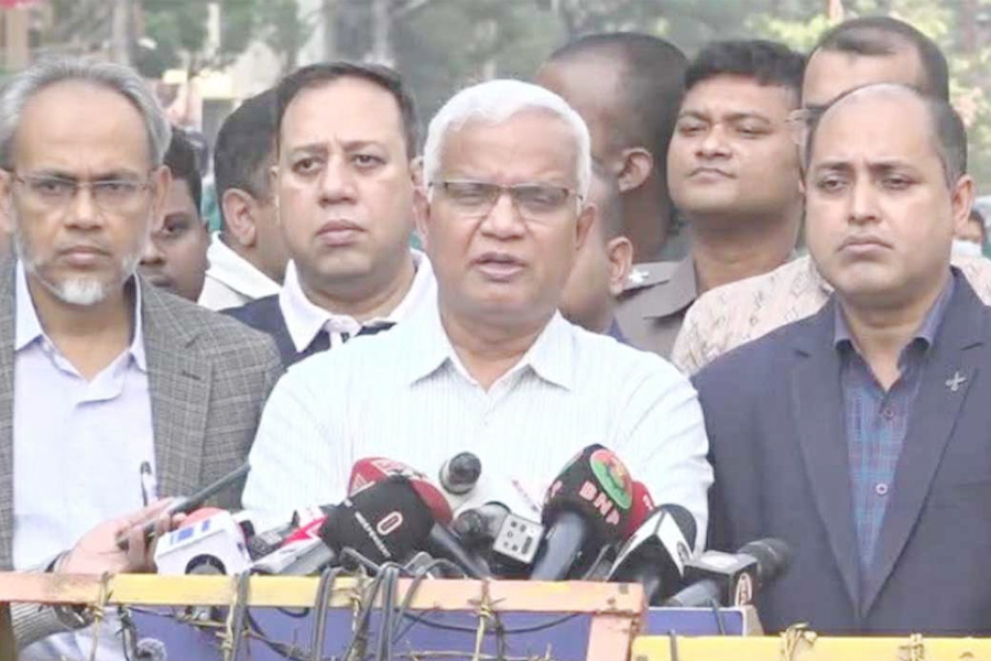 খালেদা জিয়ার শারীরিক অবস্থা আগের মতো: জাহিদ