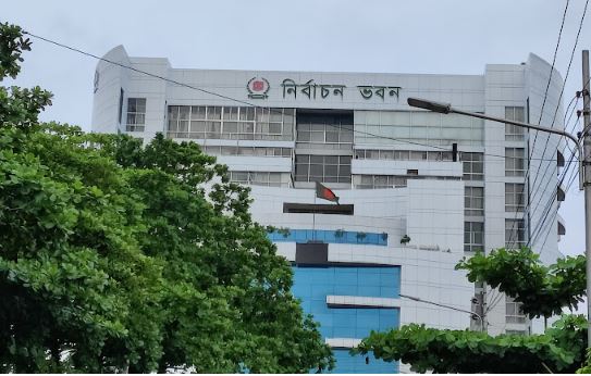 ইসির কাছে নিরাপত্তা চাইলেন ফুয়াদ ও সিগমা