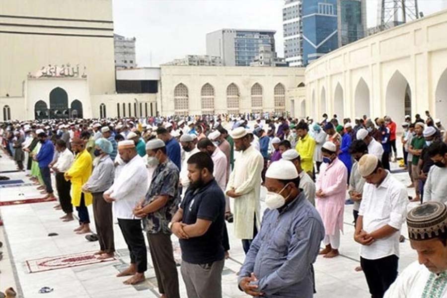 ঈদের জামাত কখন কোথায়