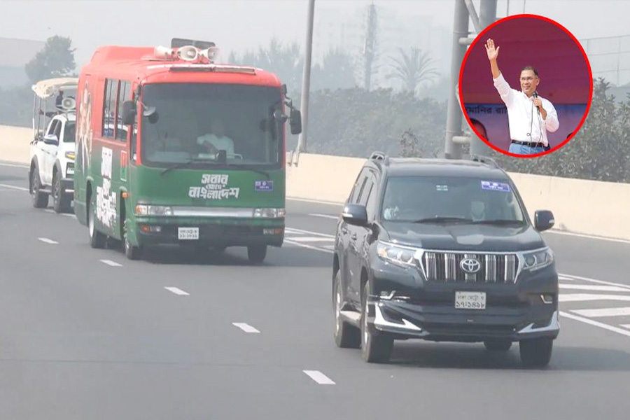 ময়মনসিংহে নির্বাচনী জনসভায় যোগ দিতে রওনা হয়েছেন