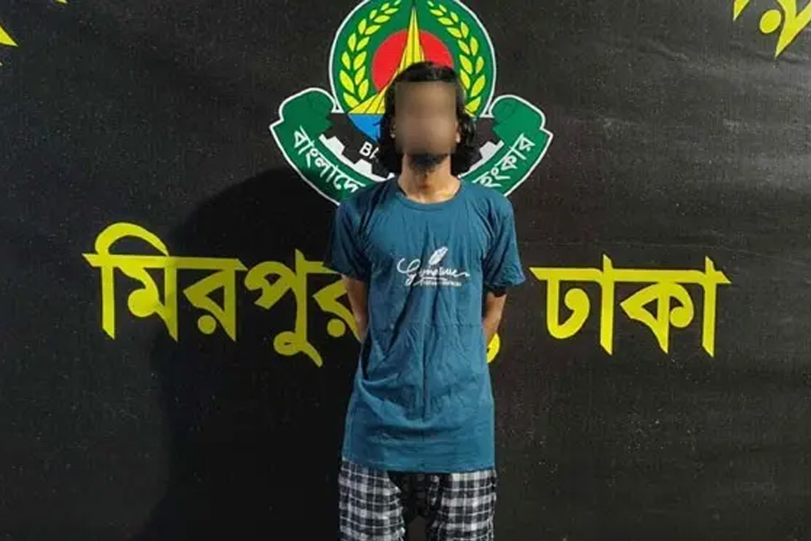 জাল টাকা তৈরির সরঞ্জাম ও লাখ টাকাসহ গ্রেপ্তার ১
