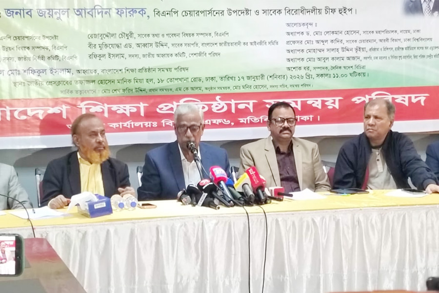 যারা খালেদার পাশে ছিল না, তারা এখন রং বদলাচ্ছে: ফারুক