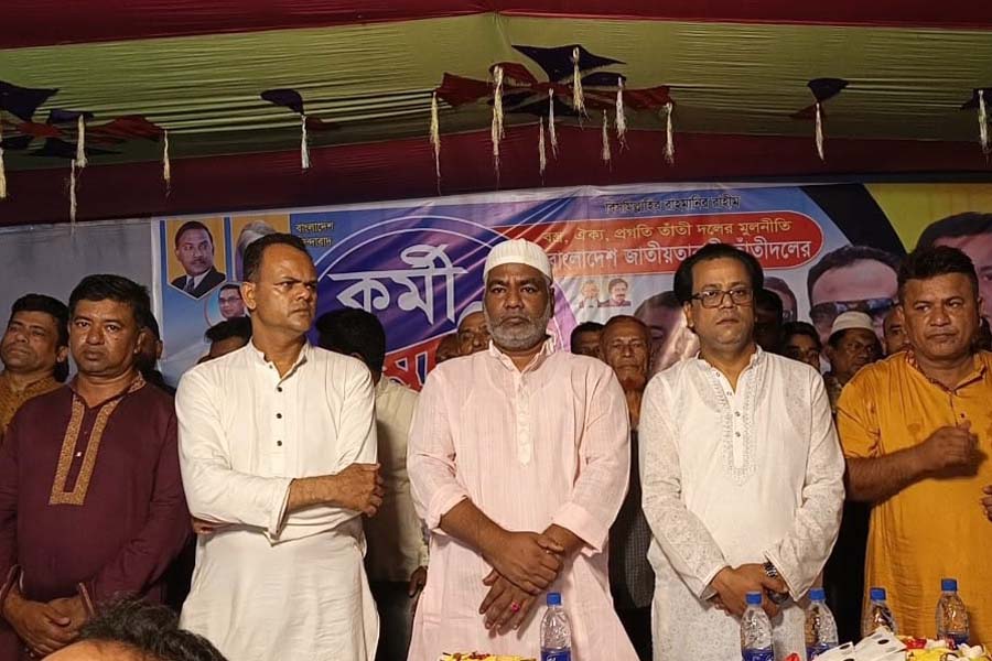 ফেনীতে তাঁতীদলের কর্মী সম্মেলন স্কুল মাঠে অনুষ্ঠিত