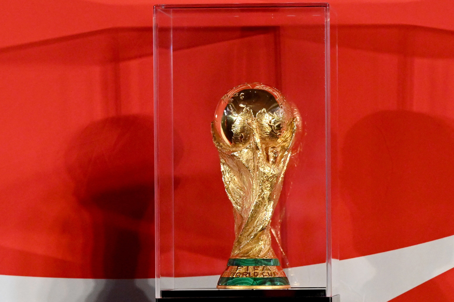 ফুটবলপ্রেমীদের জন্য সুখবর, ঢাকায় আসছে বিশ্বকাপ ট্রফি